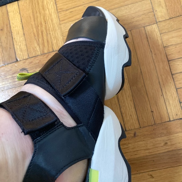 Sorel kinetic impact sandals 8 - Picture 7 of 12